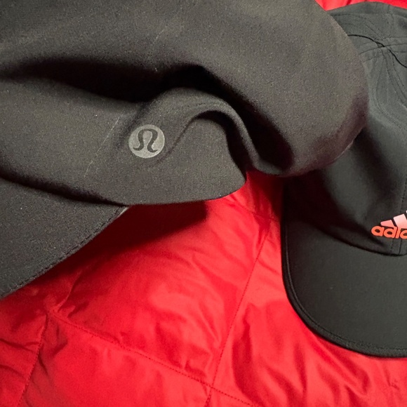 Lot of 2 hats - Picture 2 of 6